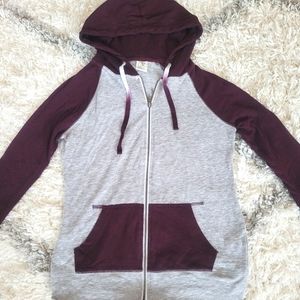 Zumiez Zine Purple Hoodie Juniors Size L